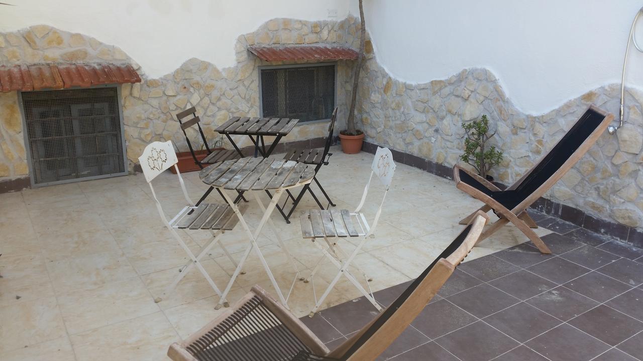 Residenza Il Castello Hotel Napoli Eksteriør billede