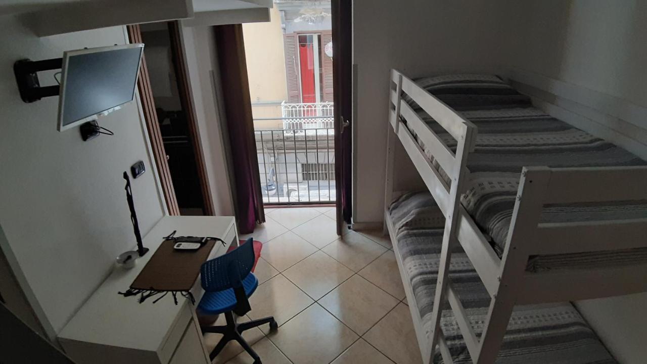 Residenza Il Castello Hotel Napoli Eksteriør billede